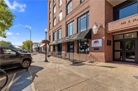 Restaurant Condominium with Patio