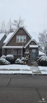Cash-Flowing Detroit Brick Duplex