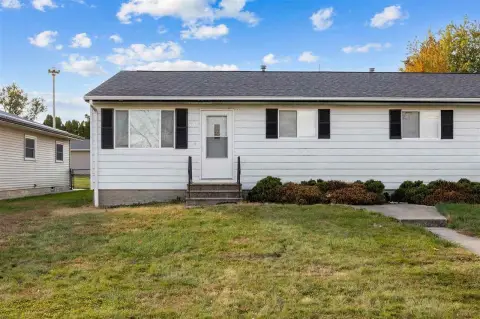 Clarence, Iowa Multi-Family Property