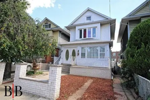 Detached Triplex with Private Parking