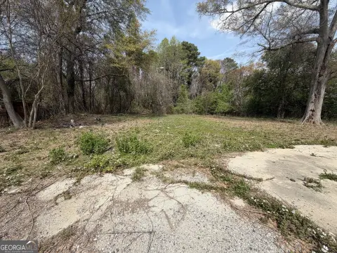 Atlanta Commercial Lot For Lease