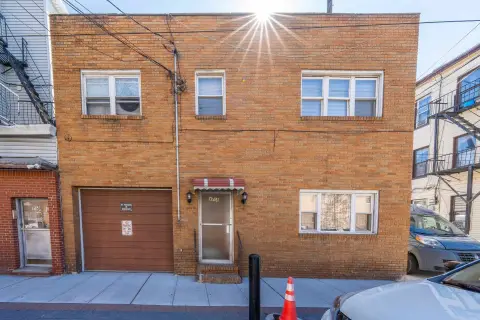Colonial Triplex with Parking