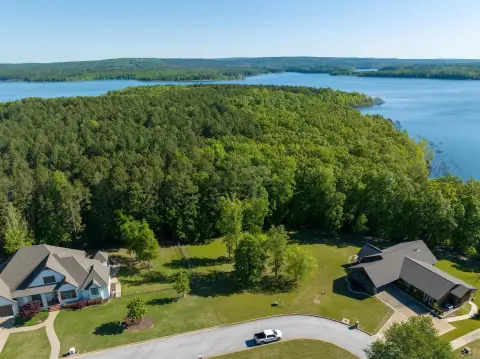 Lakefront Waterfront Land