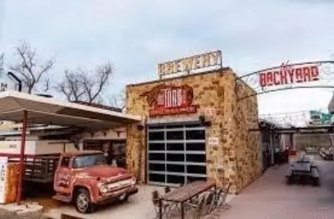 Land in Historic Downtown Mansfield