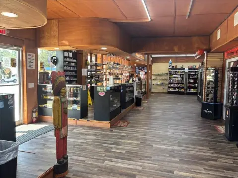 Downtown Jesup Commercial Opportunity