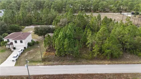 Oversized Lot in Growing Area