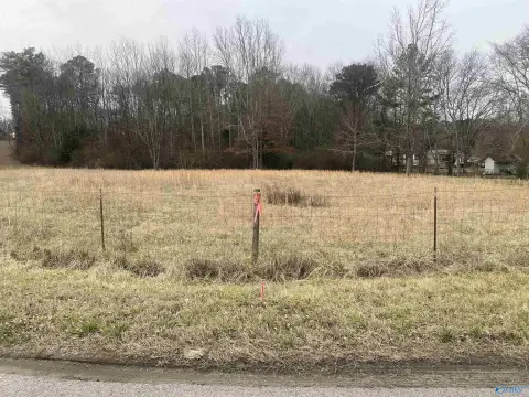 Unrestricted Lot in Union Grove