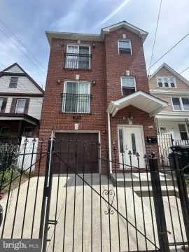 Newark Duplex Built in 2018