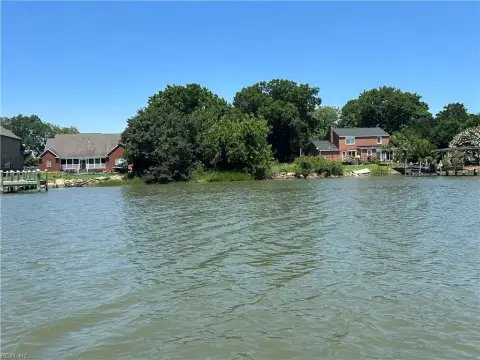 Waterfront Lot on Mill Creek