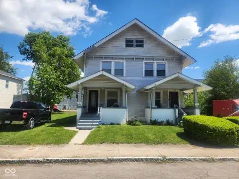 Well-Maintained Duplex Investment Opportunity