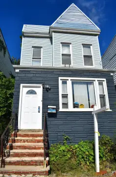 Vacant Colonial Duplex
