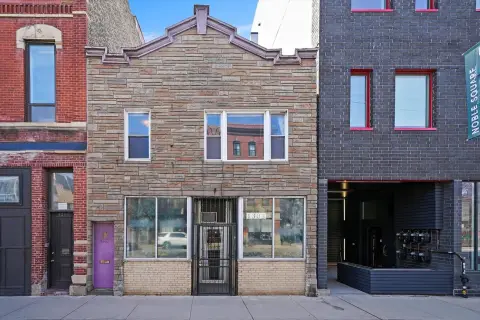 Chicago Multifamily Property For Sale