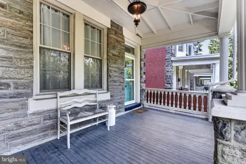 Character-Rich Duplex with Private Yard