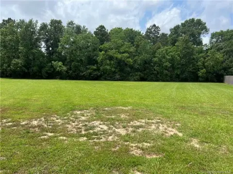 Residential Land in Jennings, LA