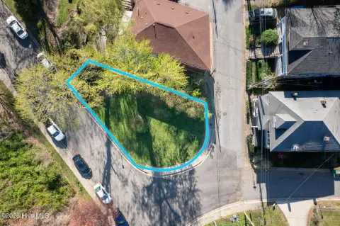 Buildable Lot Near Downtown Asheville