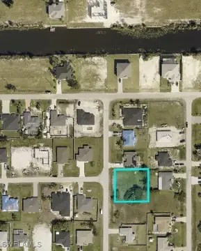 Cape Coral Triple Lot Opportunity