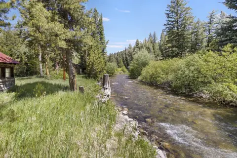 Creekfront Recreation Land Opportunity