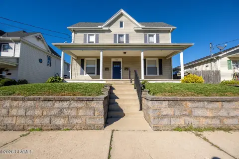 Duplex with Detached Garage