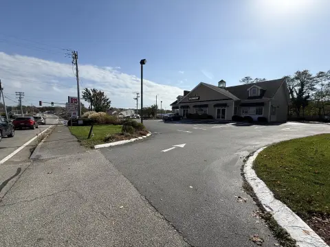 Retail Unit in West Dennis