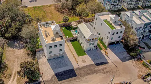 Luxury Triplex Boutique Hotel Opportunity