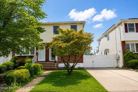 Updated Duplex with Finished Basement