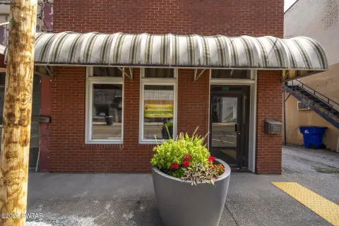 Turnkey Storefront Office Space