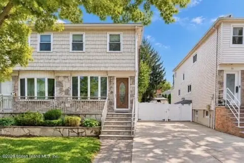 Duplex with Finished Basement