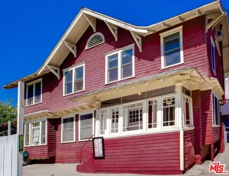 Craftsman Duplex with Two Units