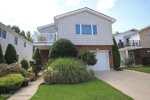 Detached Duplex with Garage