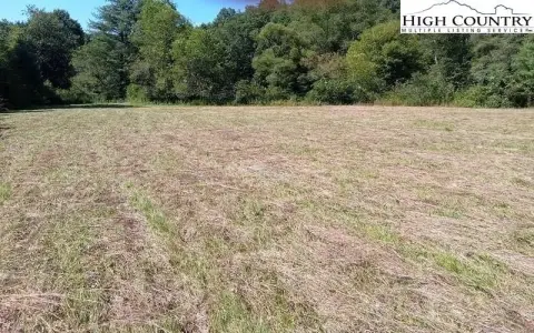 10.1 Acres with Creek Frontage