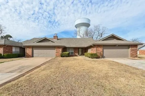 Tulsa Duplex Near St. Francis