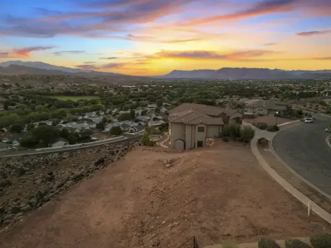 Stunning View Lot in St. George