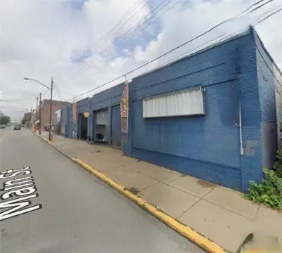 Flex Space with Parking