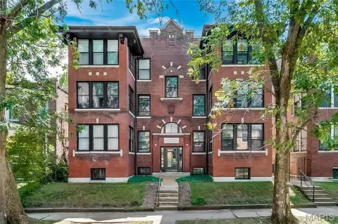 Renovated Shaw Neighborhood Apartment Building