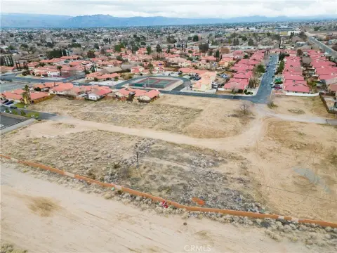 Residential Land in Hesperia, CA