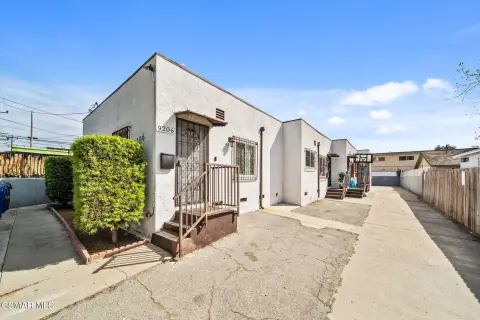 Los Angeles Quadruplex Investment Opportunity