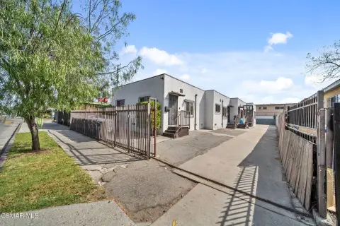 Remodeled Quadplex with Garages