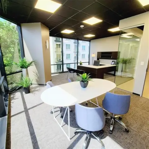 Furnished Office Space in Dallas