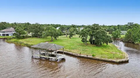 Waterfront Recreation Land Tract