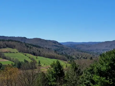 16.64 Acres in Hoosick, NY