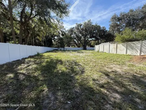 Vacant Lot in Cocoa Village