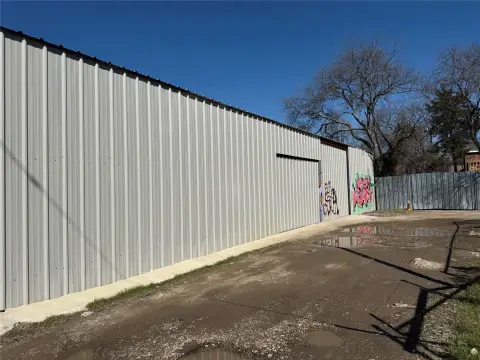 Three-Door Warehouse