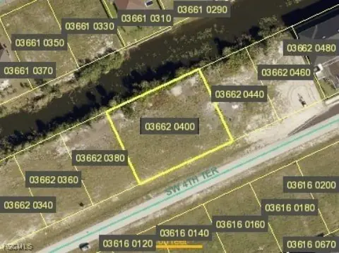 Waterfront Commercial Lot in Cape