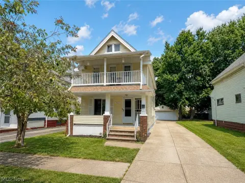 Duplex with Detached Garage