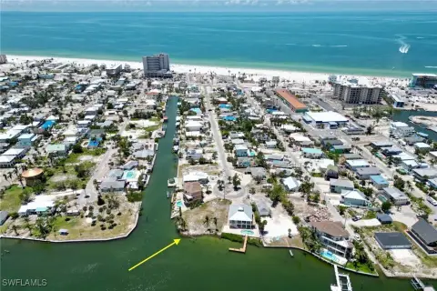 Bayfront Lot in Rental District