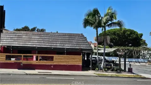 Redondo Beach Restaurant with Liquor