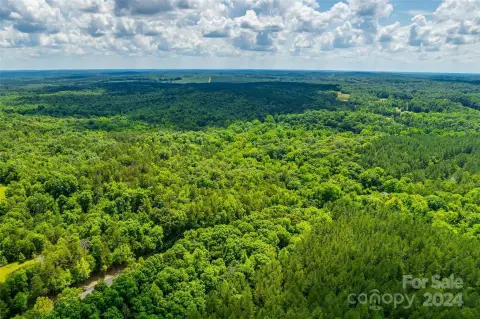 137 Acres in Western York