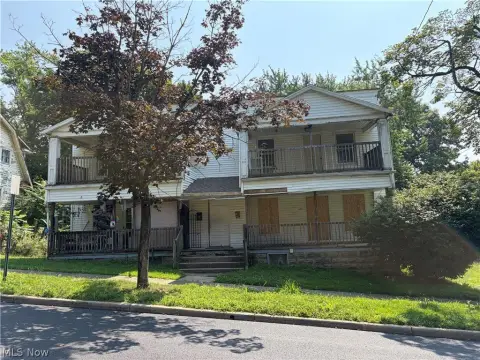 Quadplex with Three Vacant Units