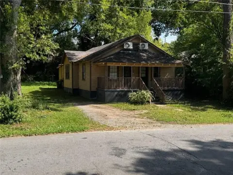 Tenant-Occupied Duplex
