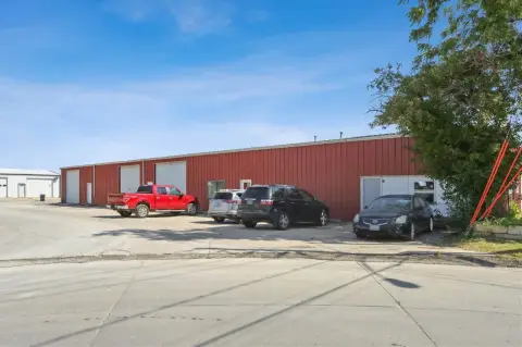 Mixed-Use Property in Williamsburg, IA